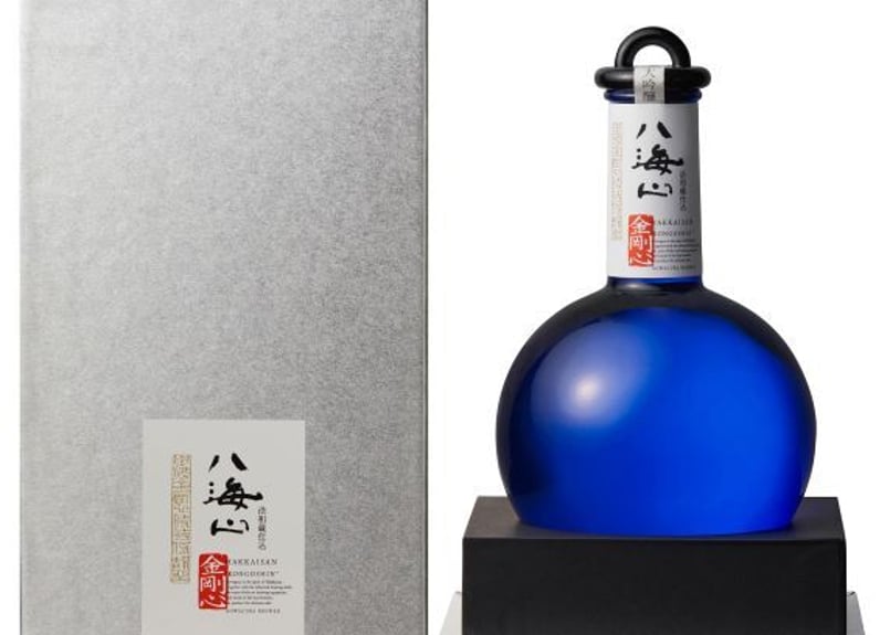 八海山 金剛心 純米大吟醸 800ml | おいしい地酒とワインの店ワダヤ