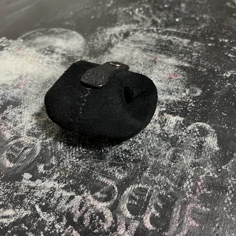 ムギュッとコインケース(black/suede/kudu)#06