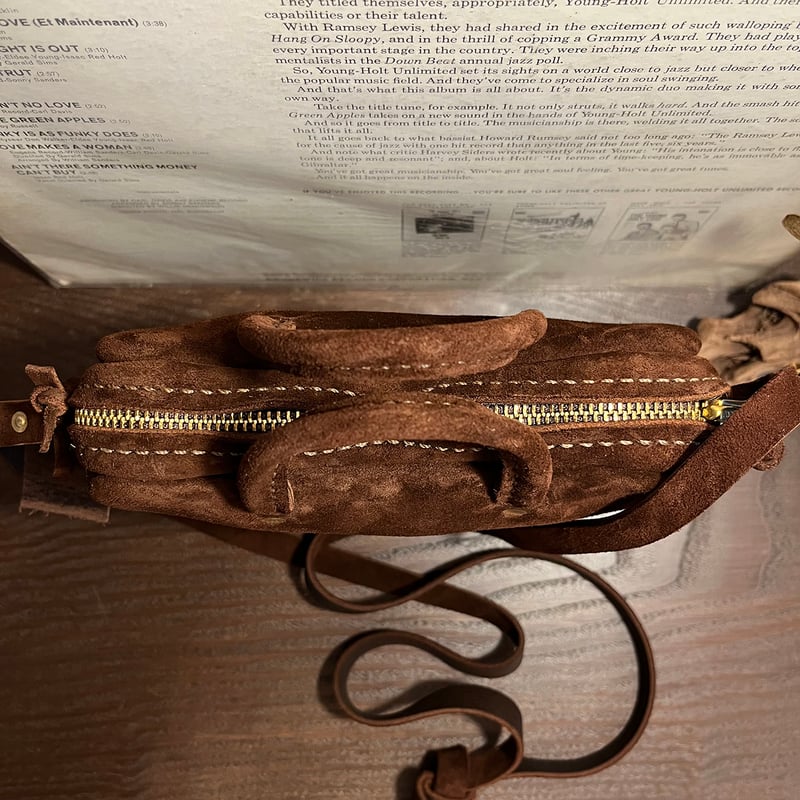 冬コーデポシェット チョコレート色 ブラウン kudu革スエード #200 冬コーデポシェット チョコレート色 ブラウン kudu革スエード #200