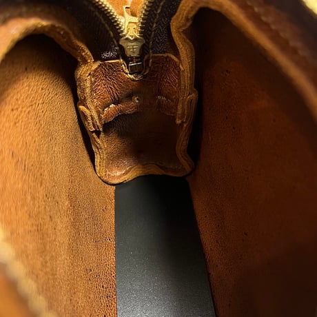 kudu革ポシェット　kudu革スエードポシェット　キャメル色ポシェット　kuduポシェット／ Lot#199