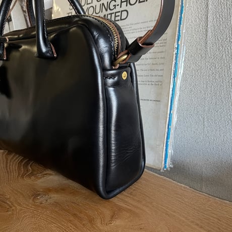 クロムエクセル ショルダーバッグ (Chromexcel/black/Horween)Lot#363