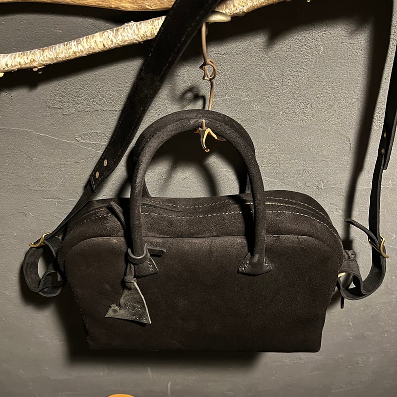間口が広いバッグ 秋冬バッグ スエード黒 kudu革 Handbag or Shoulderb