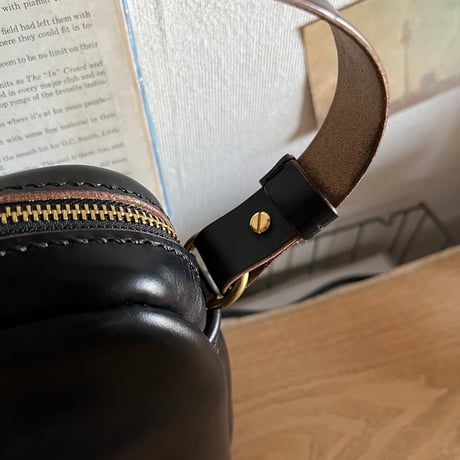 クロムエクセル ショルダーバッグ (Chromexcel/black/Horween)Lot#363