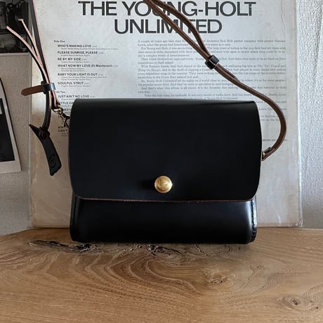 クロムエクセルレザー クロムエクセル クラッチショルダーバッグ 茶芯 #324 クロムエクセルレザー クラッチショルダーバッグ Clutch Shoulderbag