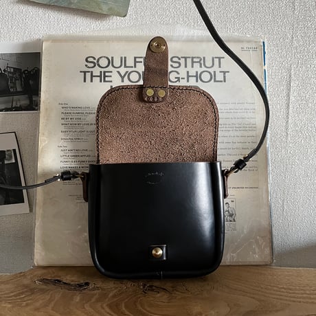 クロムエクセルレザー ポコッシュ Pocoche(Black/Chromexcel)Lot#326