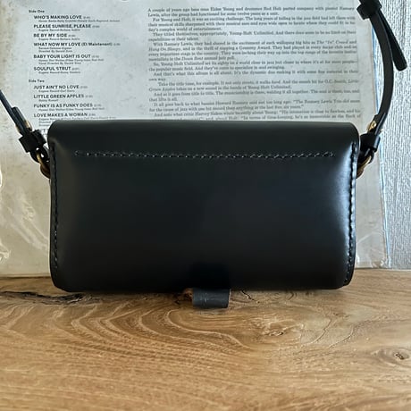クロムエクセルレザー クラッチショルダーバッグ Clutch Shoulderbag(Black/Chromexcel)Lot#325
