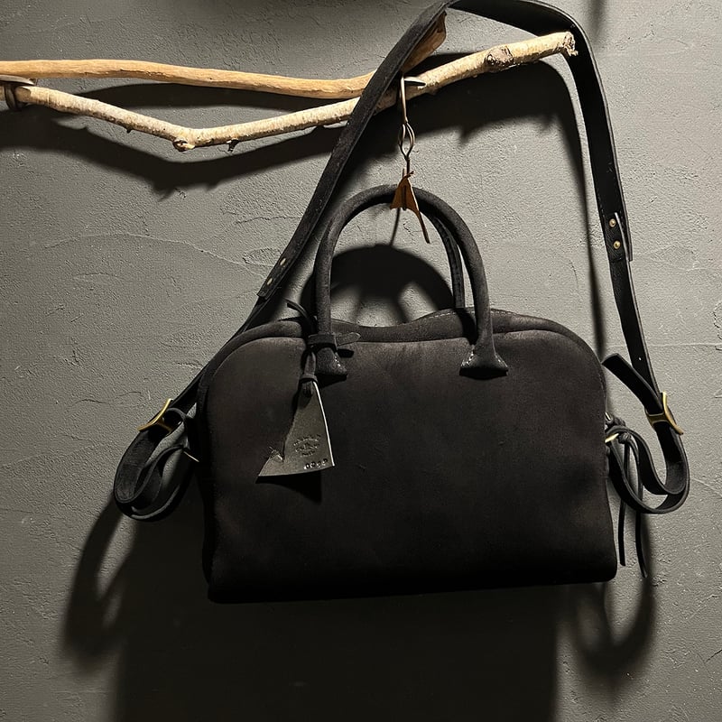 間口が広いバッグ 秋冬バッグ スエード黒 kudu革 Handbag or Shoulderb