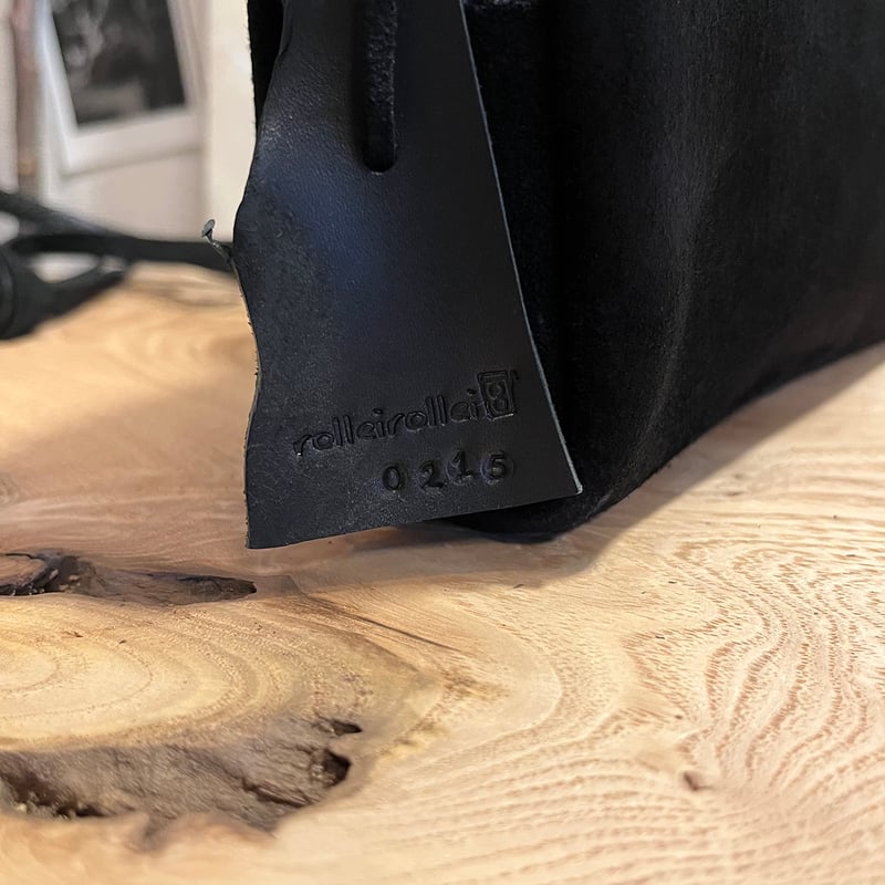 冬コーデポシェット 黒 ブラック スエード kudu革 一点物 #215 kudu革ポシェット kudu革スエードポシェット 黒ポシェット kudu