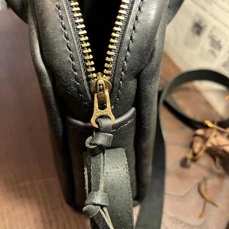 Shoulderbag (Black/Pueblo)Lot#132