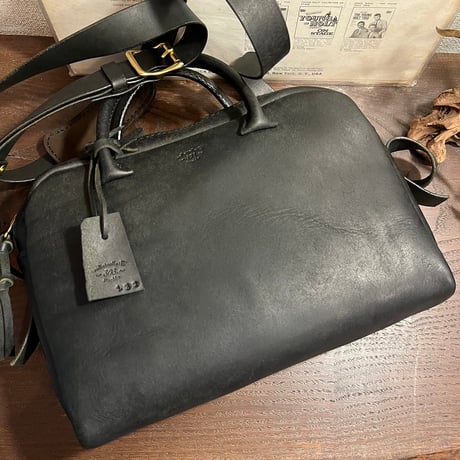 Shoulderbag (Black/Pueblo)Lot#132