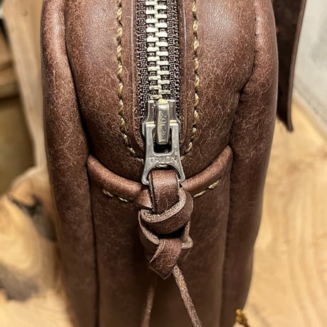 本革ハンドバッグ　プエブロレザーバッグ　Handbag(Castano/Pueblo)Lot#250