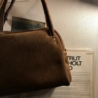 kudu革ショルダーバッグ　kudu革スエードバッグ　カフェオレ色／Lot#168
