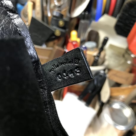 Shoulderbag (Black/suede/kudu)Lot#143