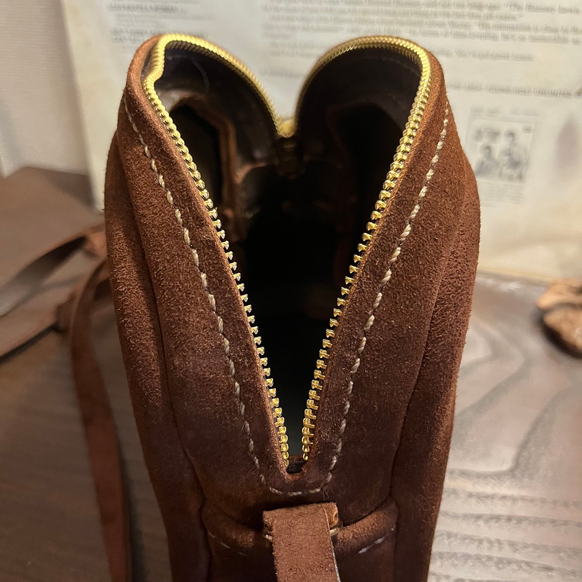 kudu革ポシェット kudu革スエードポシェット チョコレート色ポシェット