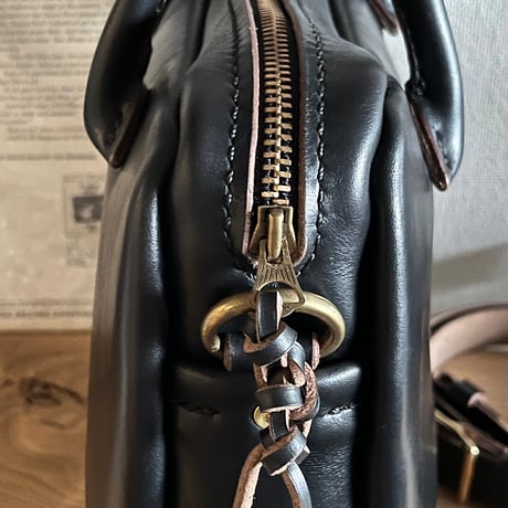クロムエクセルレザーバッグ Shoulderbag / Handbag (Black/Chromexcel)Lot#322