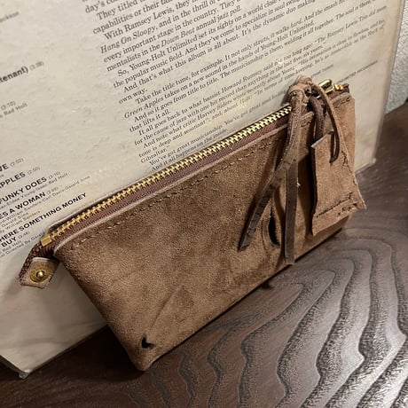 passbook case (stone/suede/kudu)Lot#193