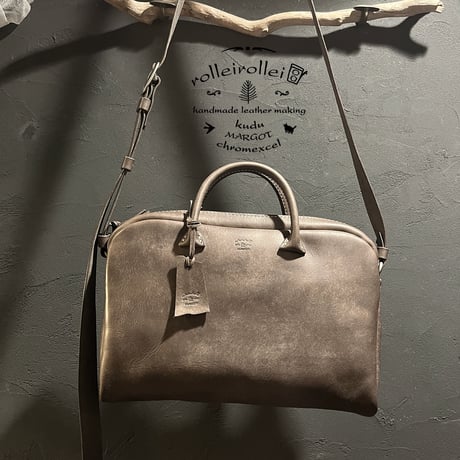 マルゴー ショルダーバッグ Shoulderbag(topo/margot)Lot#385