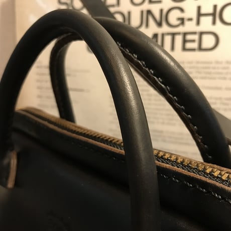 Shoulderbag 303. (Black/Chromexcel)Lot#113