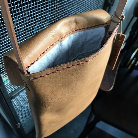 ポーチ (pouch)