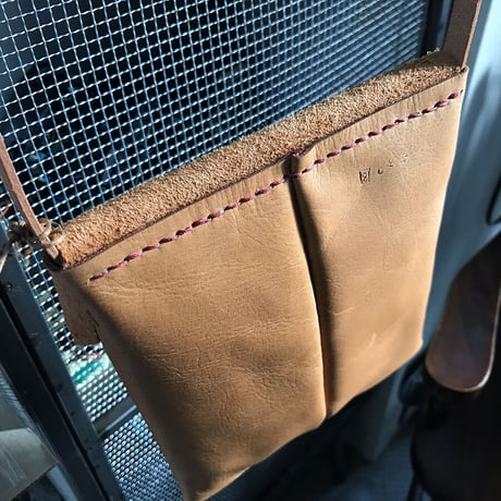 ポーチ (pouch)