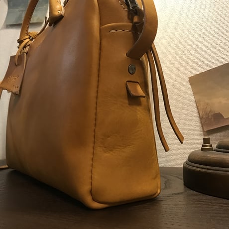 Shoulderbag 303.(山吹色/サッビア)Lot#102/iPhone SEレザーケース(山吹色/サッビア)Lot#103