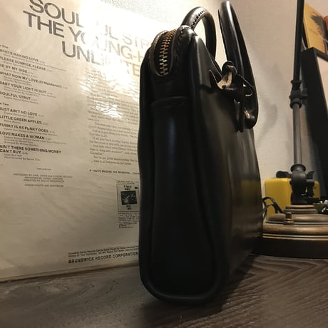 Handbag 303.(Black/Chromexcel)Lot#099
