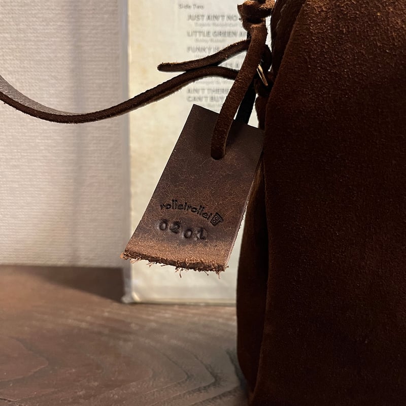 kudu革ポシェット kudu革スエードポシェット チョコレート色ポシェット