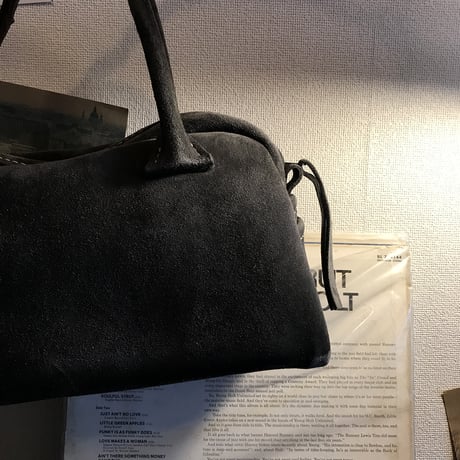 Handbag 303. (Gray/suede/kudu)Lot#079