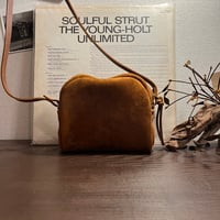 kudu革ポシェット　kudu革スエードポシェット　キャメル色ポシェット　kuduポシェット／ Lot#199