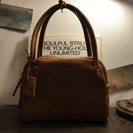 kudu革ショルダーバッグ　kudu革バッグ　kudu革スエードバッグ　素敵な色オータムスパイス　Lot#148