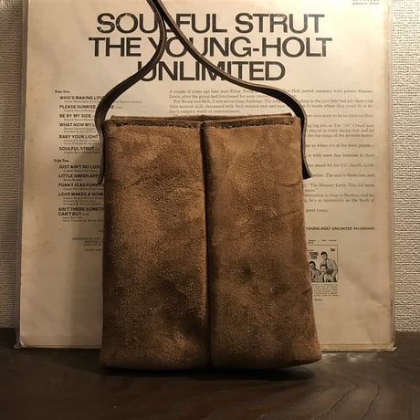 Sacoche (kudu/stone/suede)#160/Oder
