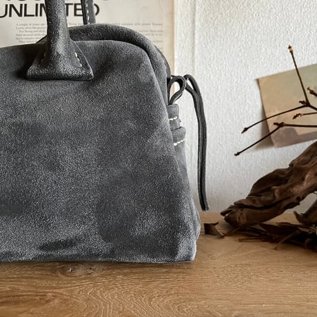 Handbag(gray/suede/kudu)Lot#079