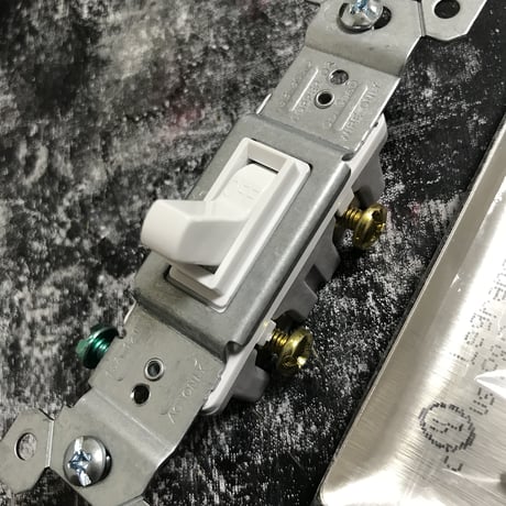 アメリカンスイッチ（新品）Legrand社