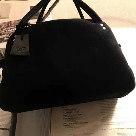 Shoulderbag (Black/suede/kudu)Lot#143