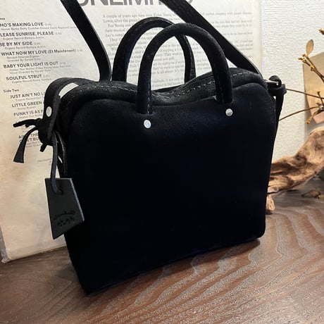 kudu革ポシェット　ludu革スエードポシェット　黒ポシェット　kuduポシェット／ Lot#196