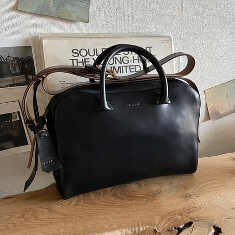 クロムエクセルレザーバッグ Shoulderbag (Black/Chromexcel)Lot#320