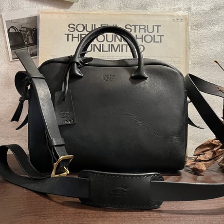 Shoulderbag (Black/Pueblo)Lot#132