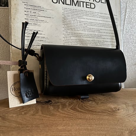 クロムエクセルレザー | STORES