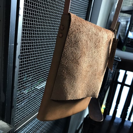 ポーチ (pouch)