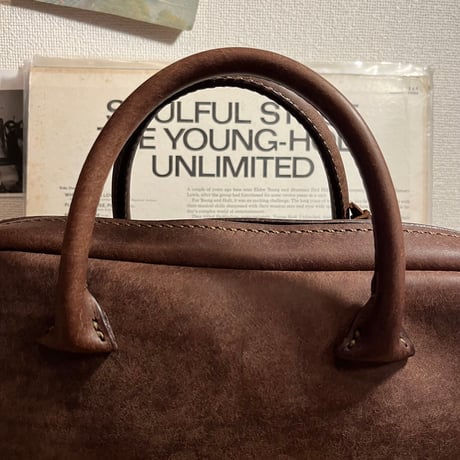 本革ハンドバッグ　プエブロレザーバッグ　Handbag(Castano/Pueblo)Lot#250
