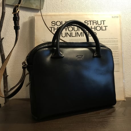 Shoulderbag 303. (Black/Chromexcel)Lot#113