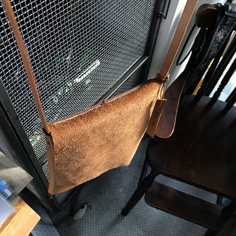 ポーチ (pouch)