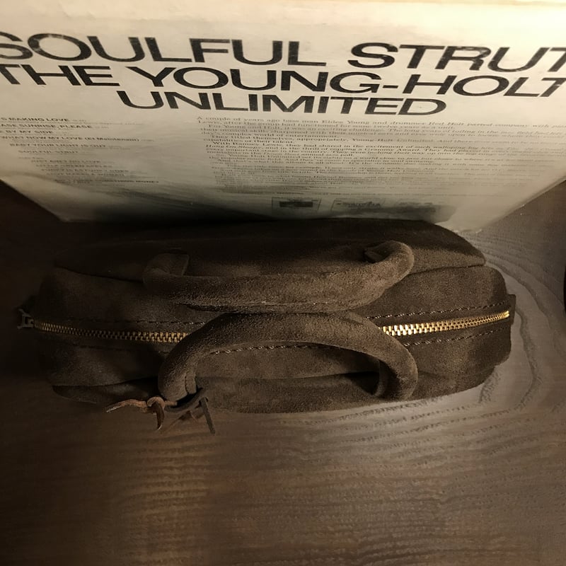 ハンドメイド❤️クードゥー（KUDU）の革を使ったハンドバッグと手帳 ハンドメイド❤️クードゥー（KUDU）の革を使ったハンドバッグと