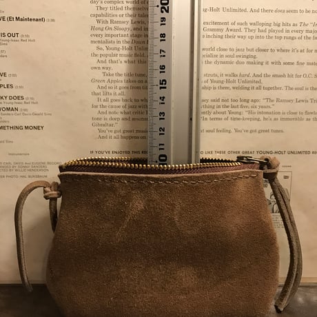middle pouch (kudu/suede/stone)#158/Oder