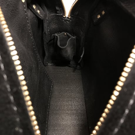 Shoulderbag (Black/suede/kudu)Lot#143
