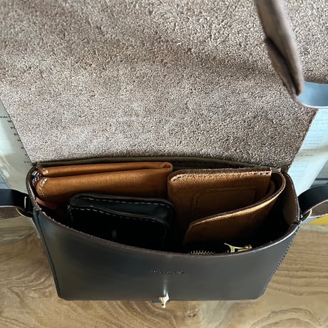 クロムエクセルレザー クラッチショルダーバッグ Clutch Shoulderbag(Black/Chromexcel)Lot#321