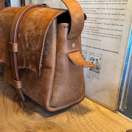 本革ショルダーバッグ　プエブロレザーバッグ　Shoulderbag medium(Cognac/Pueblo)Lot#252 オーダー制作