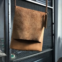 ポーチ (pouch)