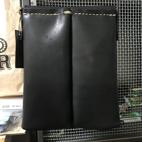 ポーチ (pouch) 黒