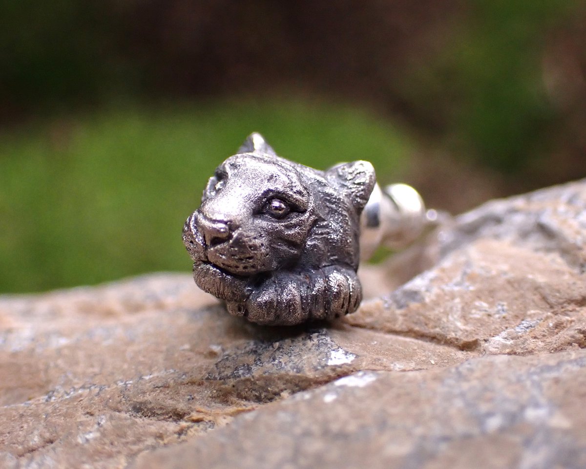 DRIP ARCHIVEHERMES ピアス DRIP ARCHIVEHERMES ピアス 🤍新作💎アーチシルエットピアス